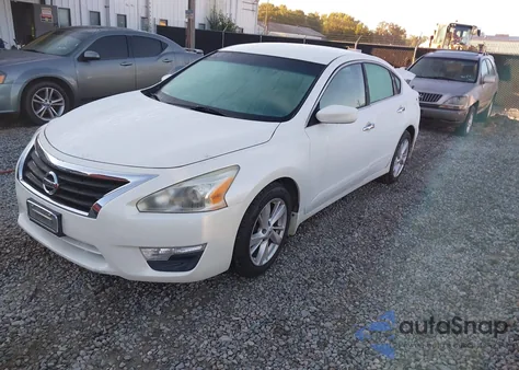 2014 Nissan Altima 2.5 Sv из США, поврежденный, VIN 1N4AL3AP8EC323815
